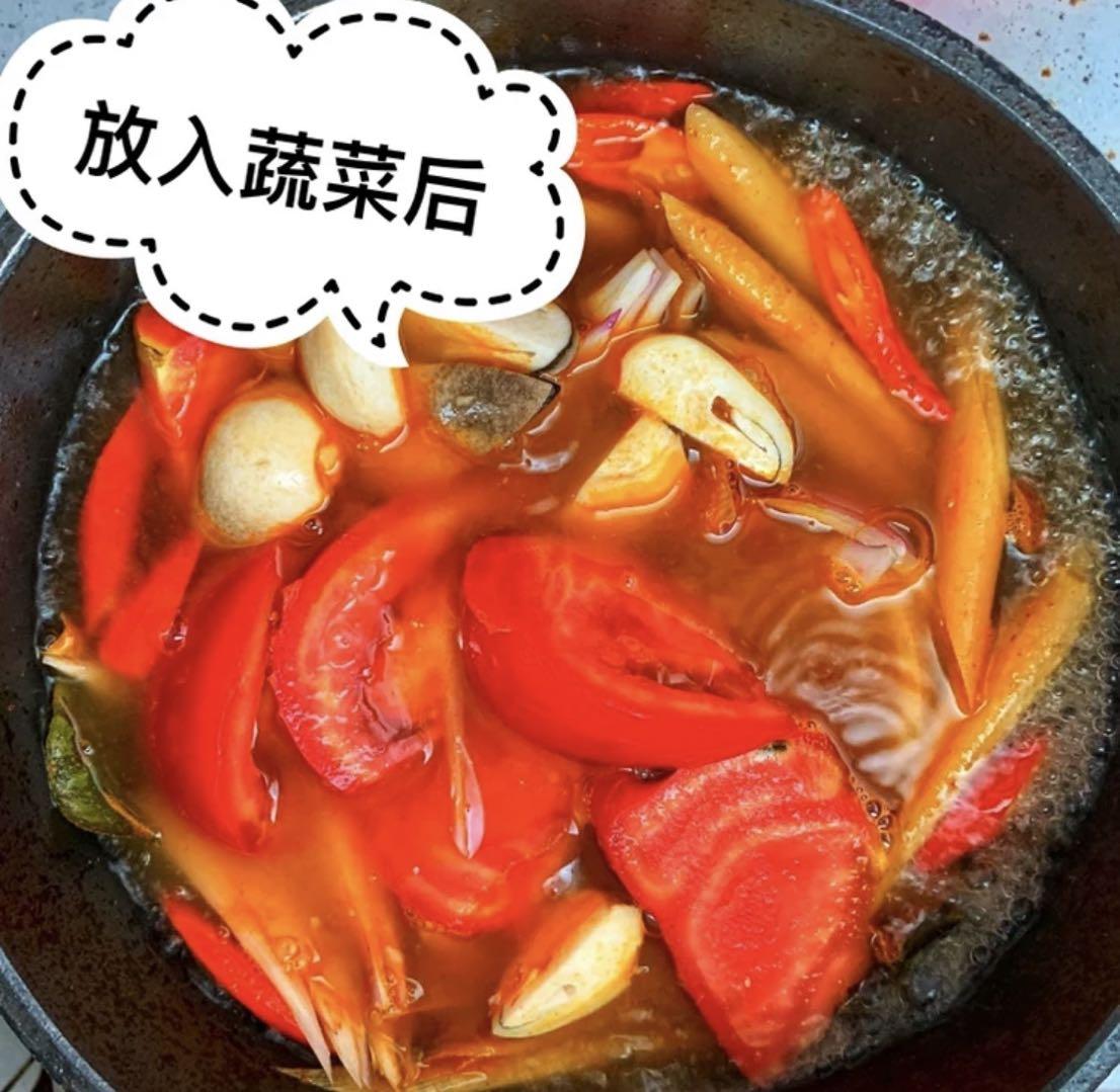 【超详细】泰式冬阴功汤的做法，口感鲜辣、酸甜爽口！
